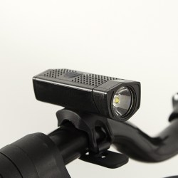 luz-delantera-bicicleta-focus-350-lumenes (1)